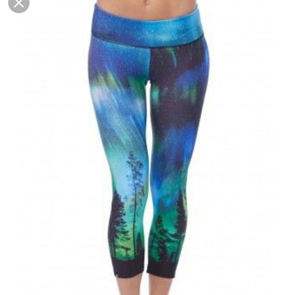 ONZIE Northern Lights Yoga Capris XS - Picture 1 of 4